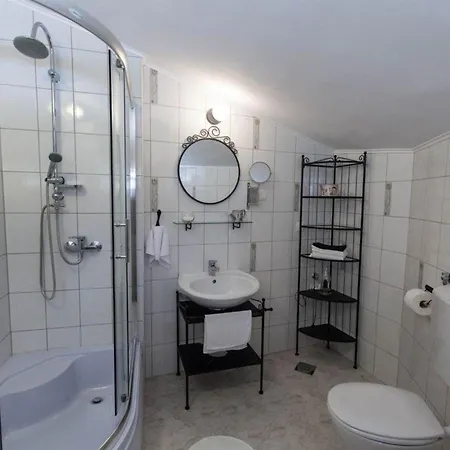 Holiday home Charmantes Ferienhaus Mit Pool, Klimaanlage Und Wifi Fur 5 Personen *