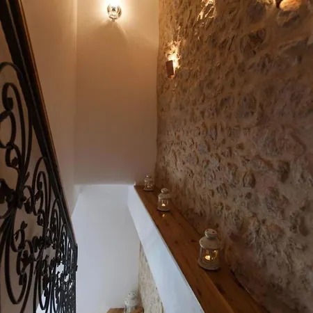 Charmantes Ferienhaus Mit Pool, Klimaanlage Und Wifi Fur 5 Personen * Antovo